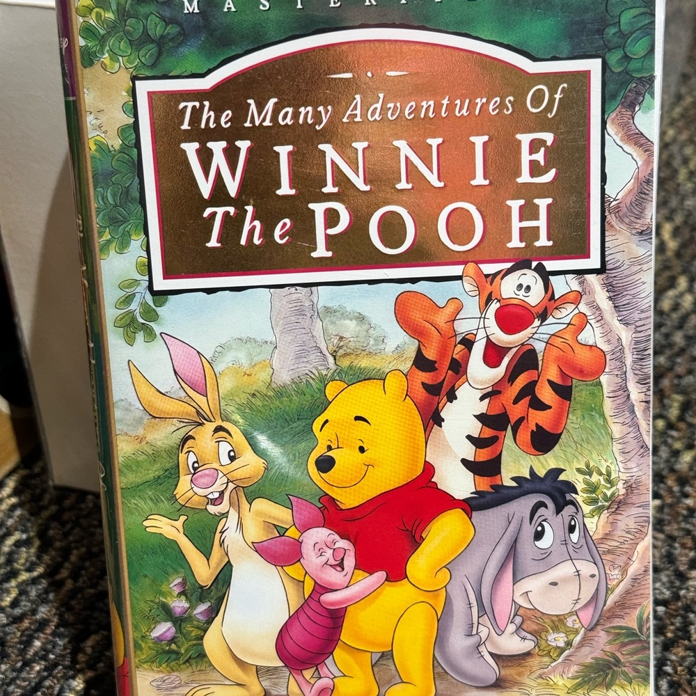 Family Favorite VHS‎ Collection with Vibrant Covers - Picture 3 of 4